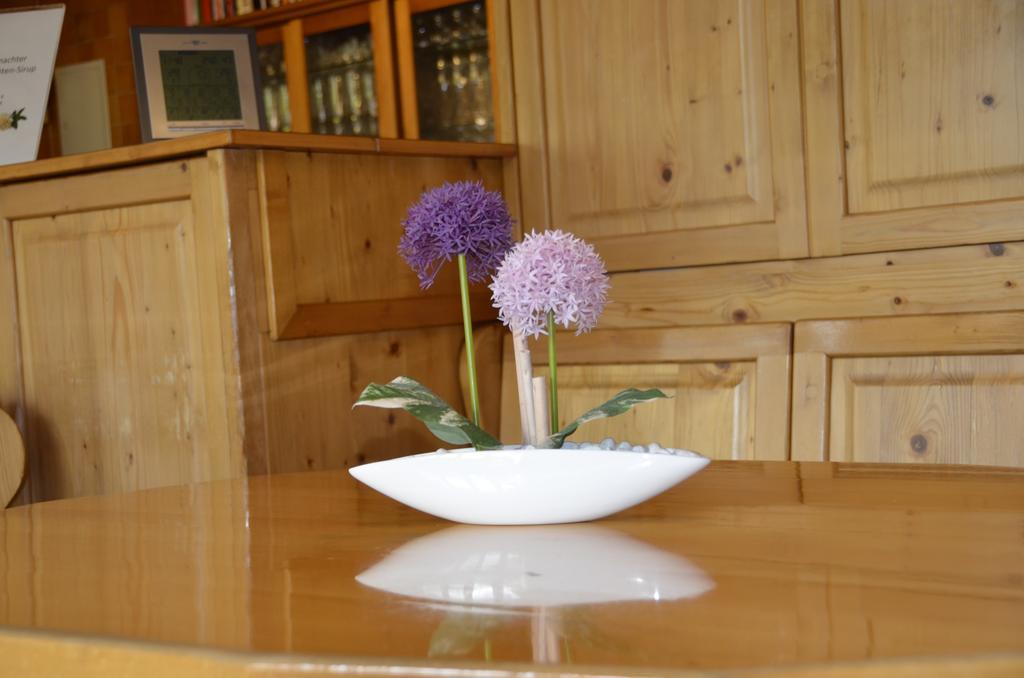 Hotel Gasthof Am Forsthof Edelsfeld ภายนอก รูปภาพ