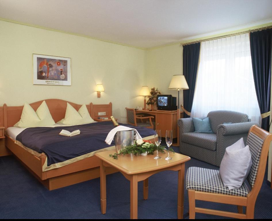 Hotel Gasthof Am Forsthof Edelsfeld ห้อง รูปภาพ