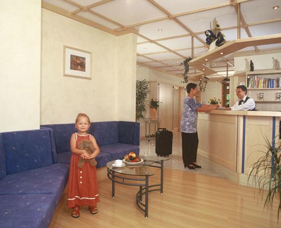 Hotel Gasthof Am Forsthof Edelsfeld ภายนอก รูปภาพ